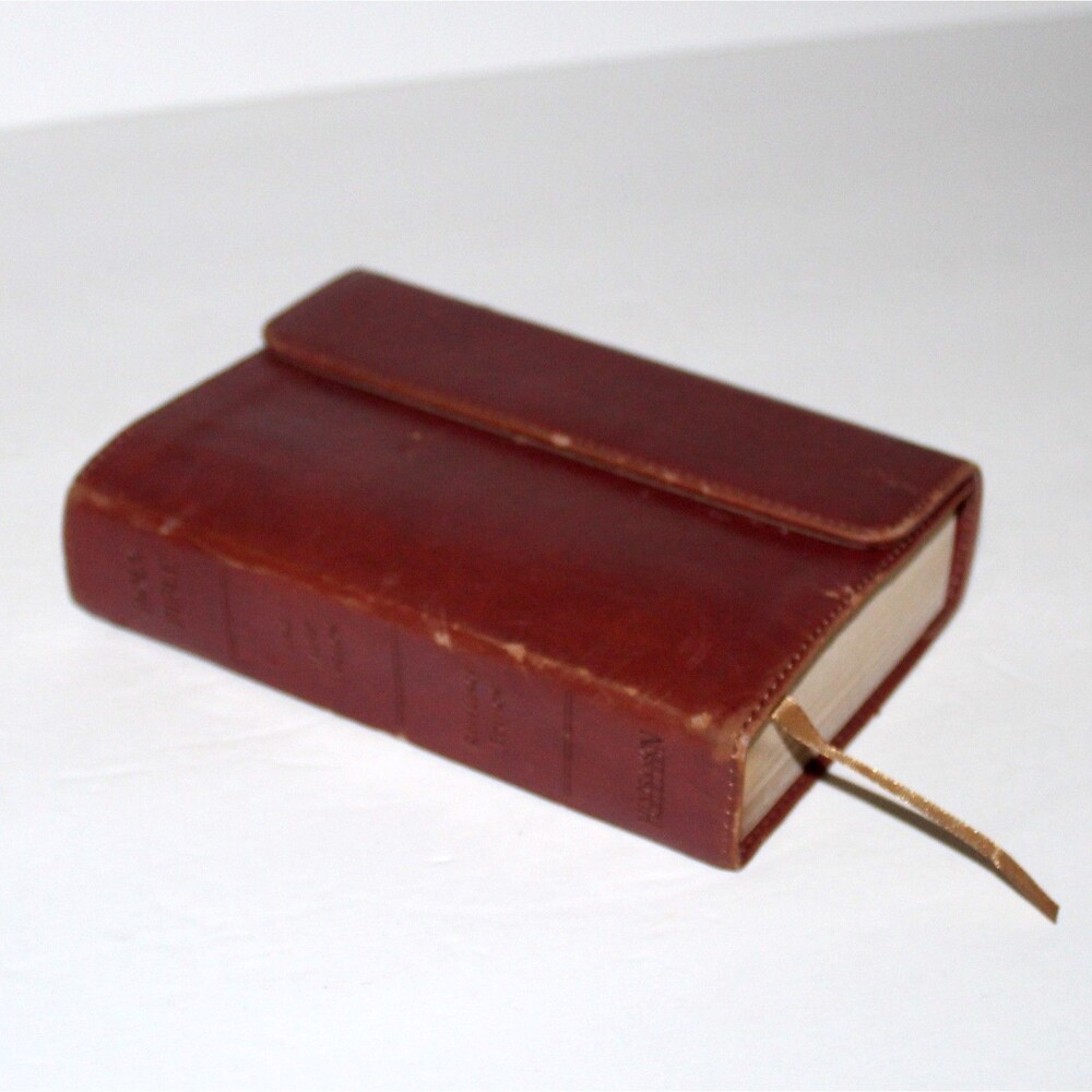 Holy Bible KJV Reference Edition Hendrickson faux leather flap
